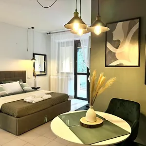 Appartamento Elegant With Balcony, Free Parking, & Wifi, Perugia